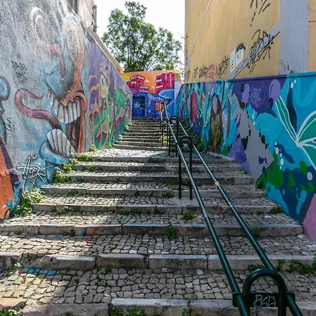 Plum Guide - Sunshine Sundae Διαμέρισμα Lisboa